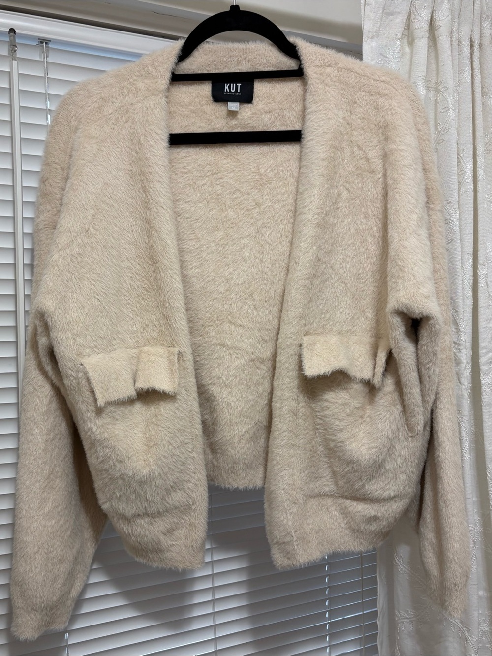 Kut from the Kloth Cream Plush Open-Front Women's Sweater Cardigan